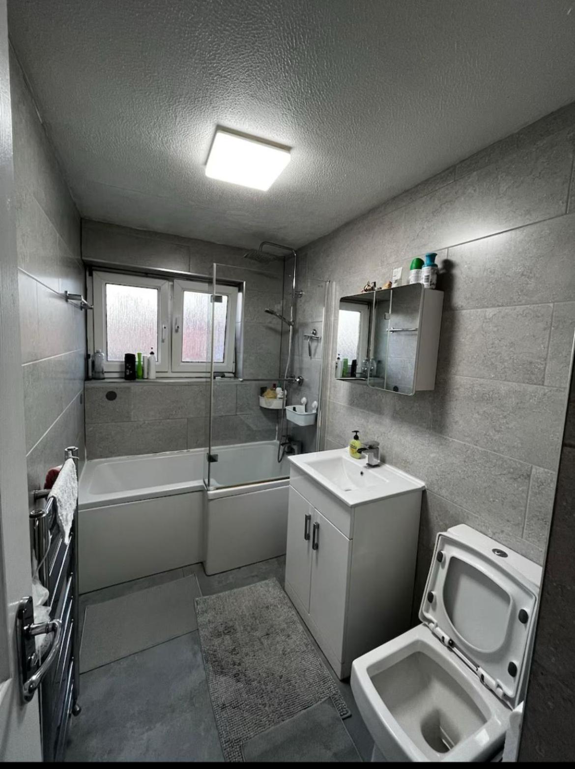 Plaistow Comfort Stay London Ngoại thất bức ảnh